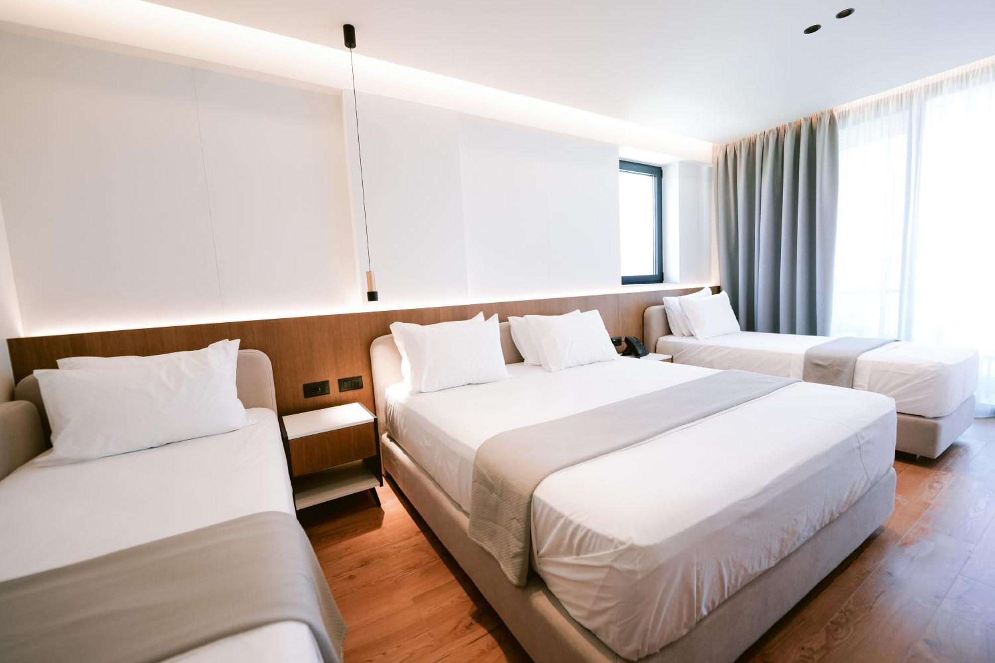 Euro Hotel Ksamil Ngoại thất bức ảnh
