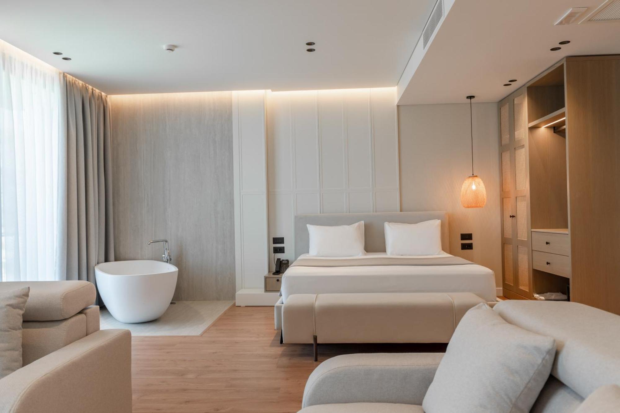 Euro Hotel Ksamil Ngoại thất bức ảnh