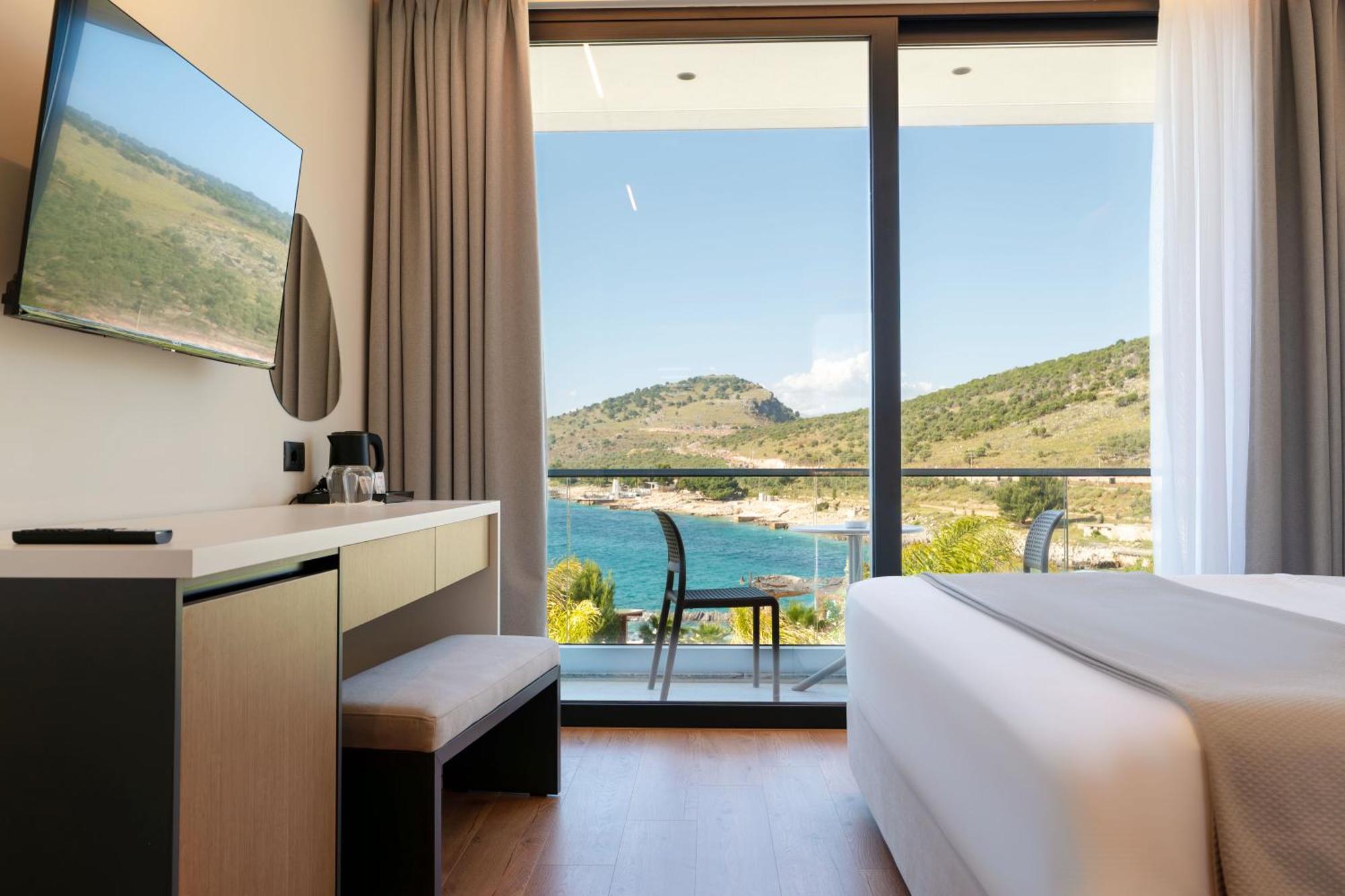 Euro Hotel Ksamil Ngoại thất bức ảnh