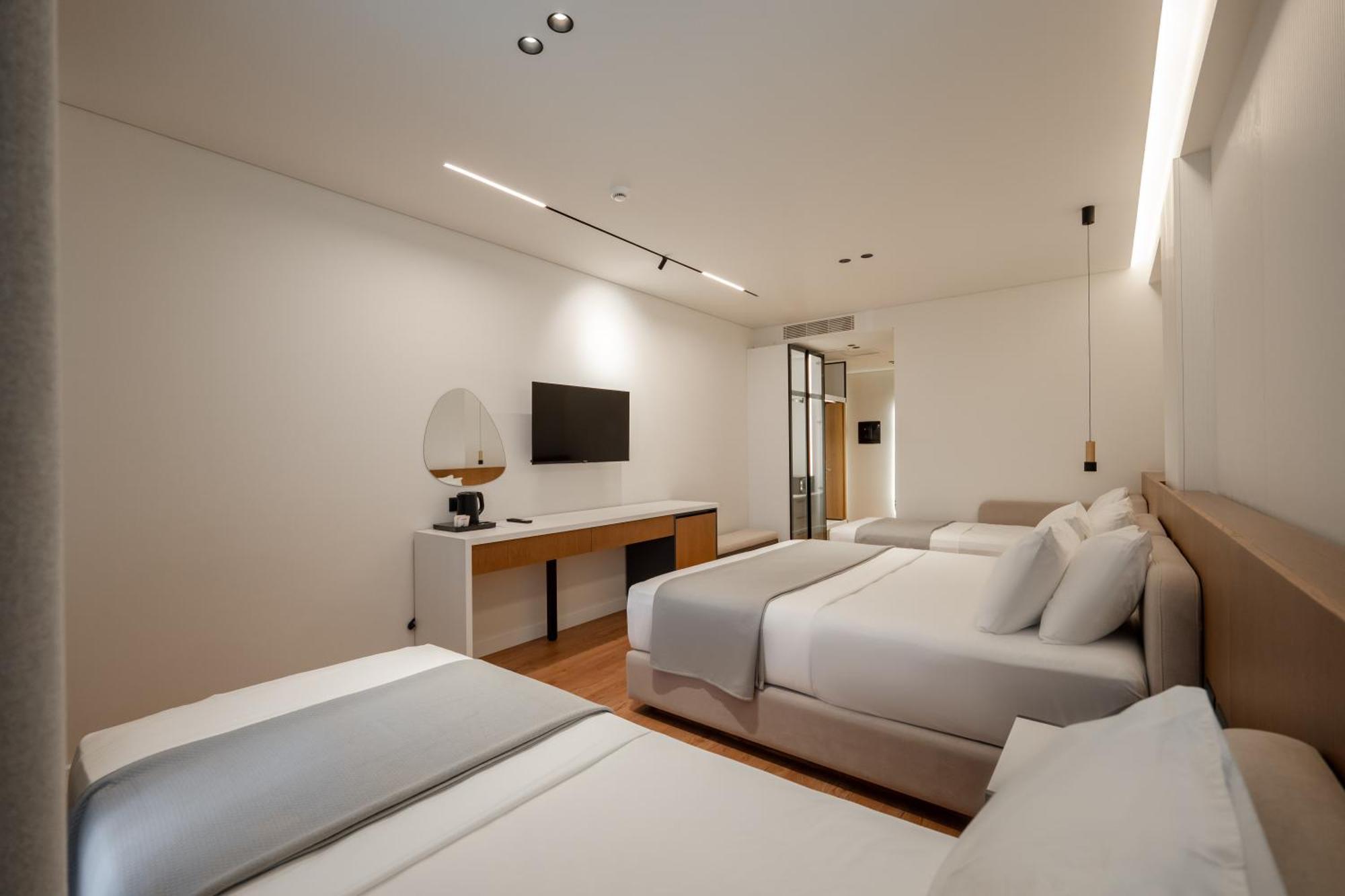 Euro Hotel Ksamil Ngoại thất bức ảnh