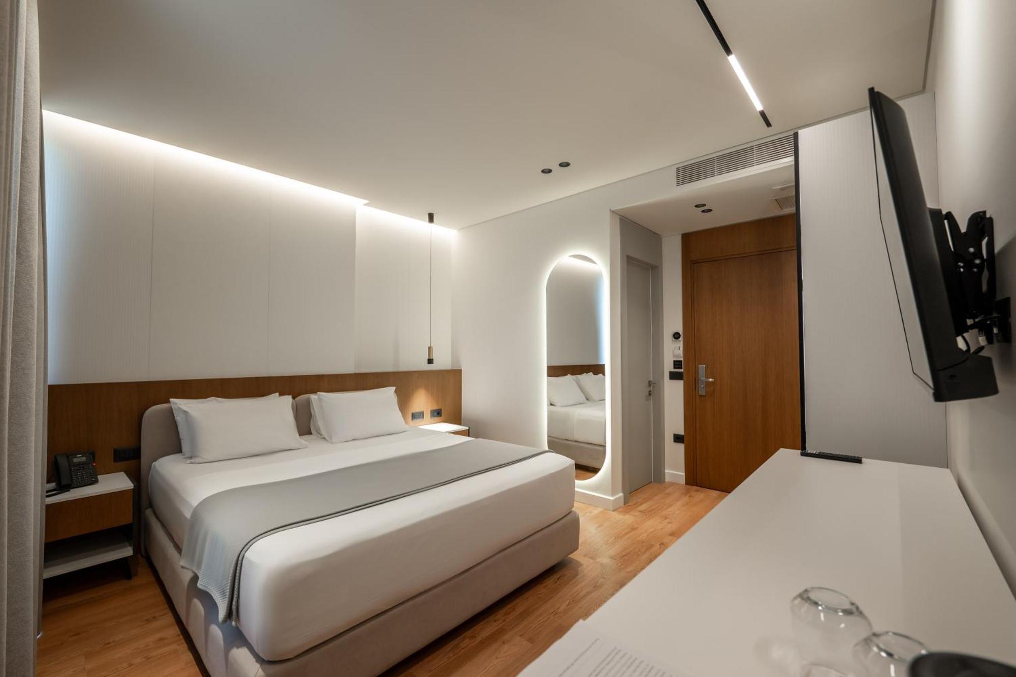 Euro Hotel Ksamil Ngoại thất bức ảnh